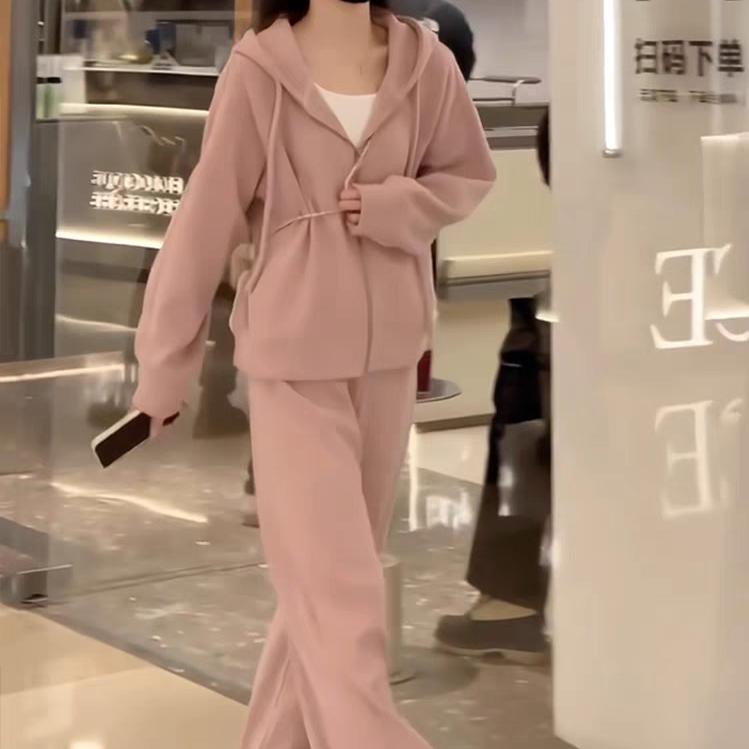 心心潮牌女装