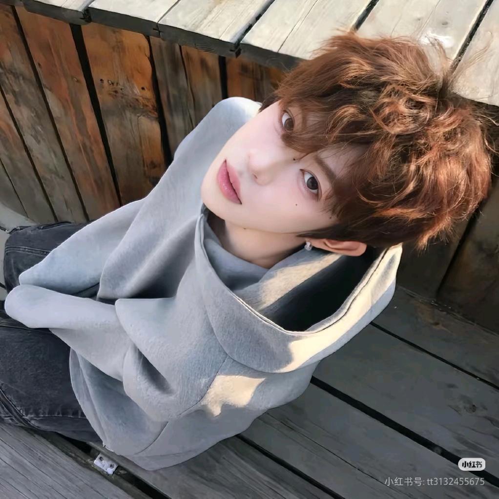 今年18把自己帅趴