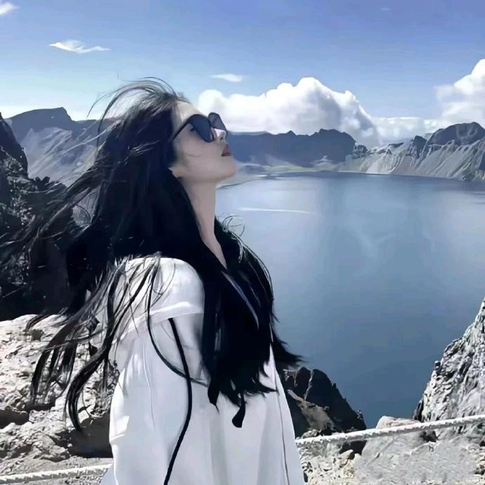 小助理灬龘齉