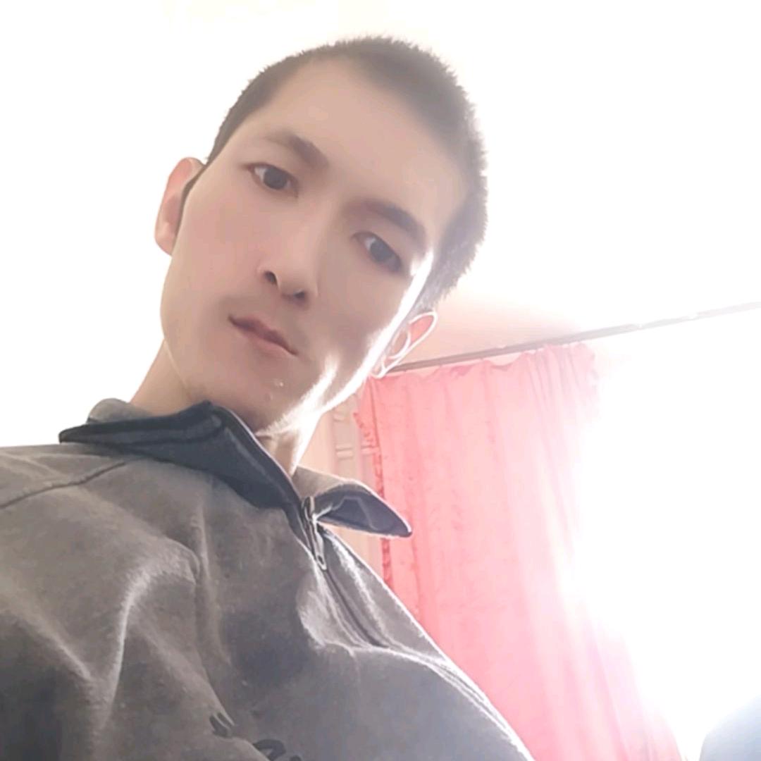 我是脑瘫患者爱心超市往左下角有小黄车购买