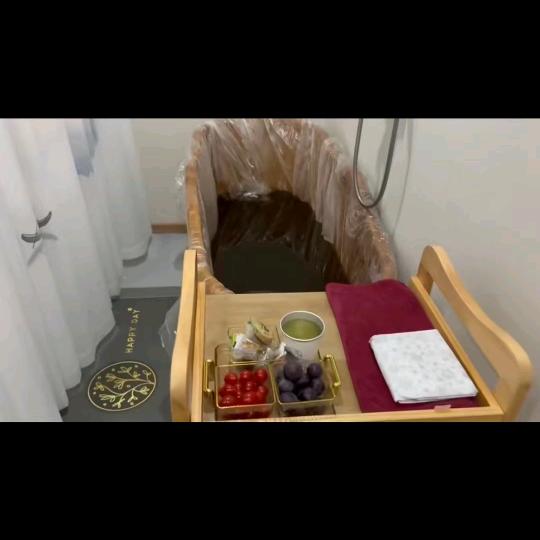 姜堰一间采耳店