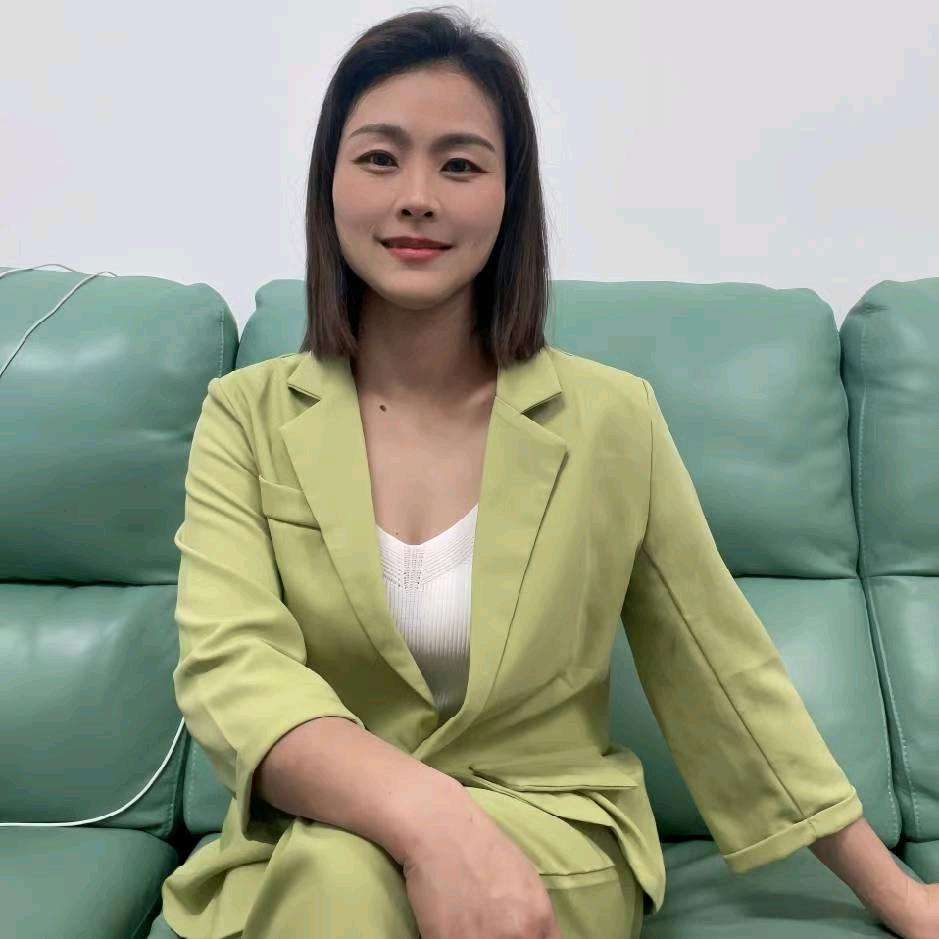 陈宝颖粤语讲人情世故，让你人间清醒