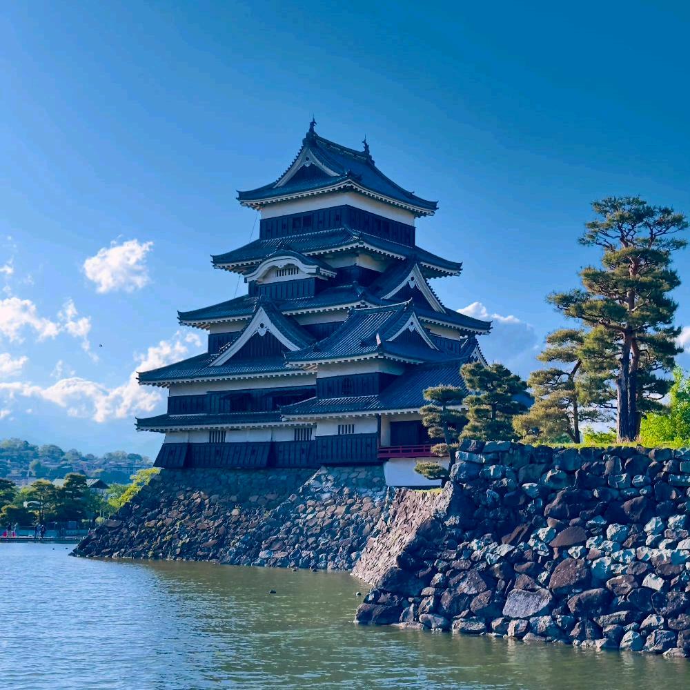 一马平川