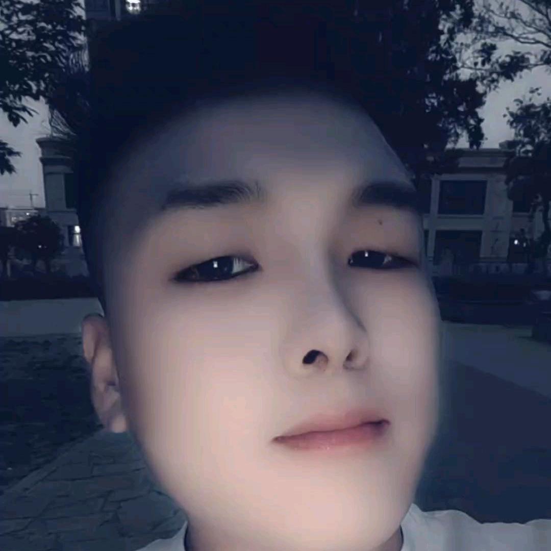 ℳ๓:୧⍤⃝@先生