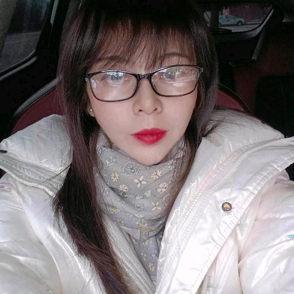 㣻罖