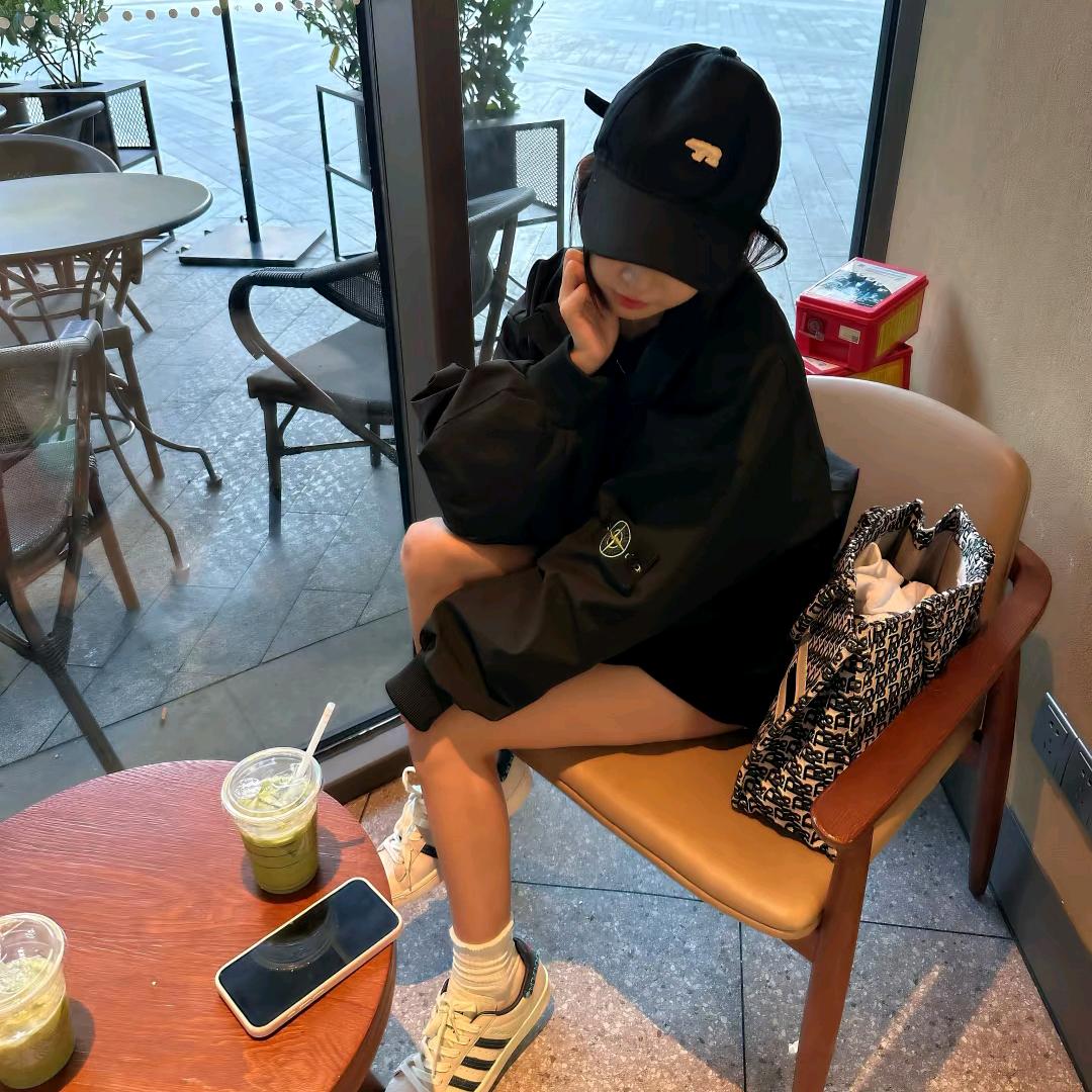 小月半ᵒᵏᵎᵎᵎᵎ