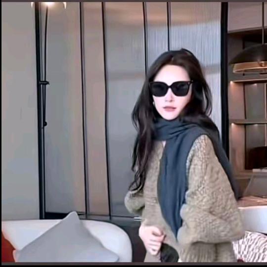 大头姗姗一日常穿搭