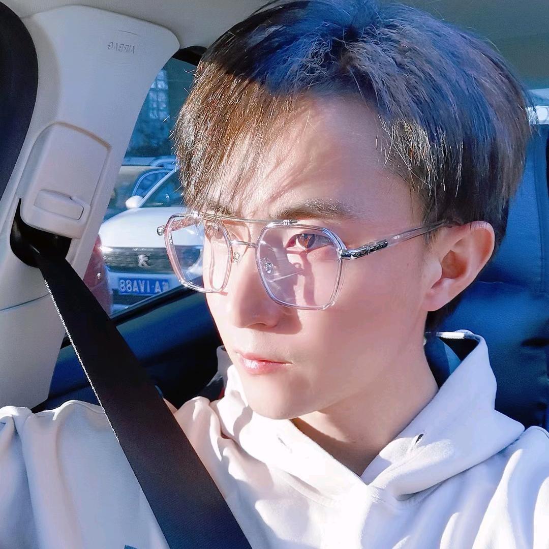 小秦哥