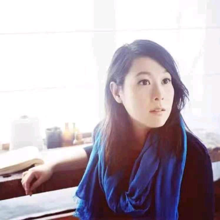 咧嘴迎朝阳