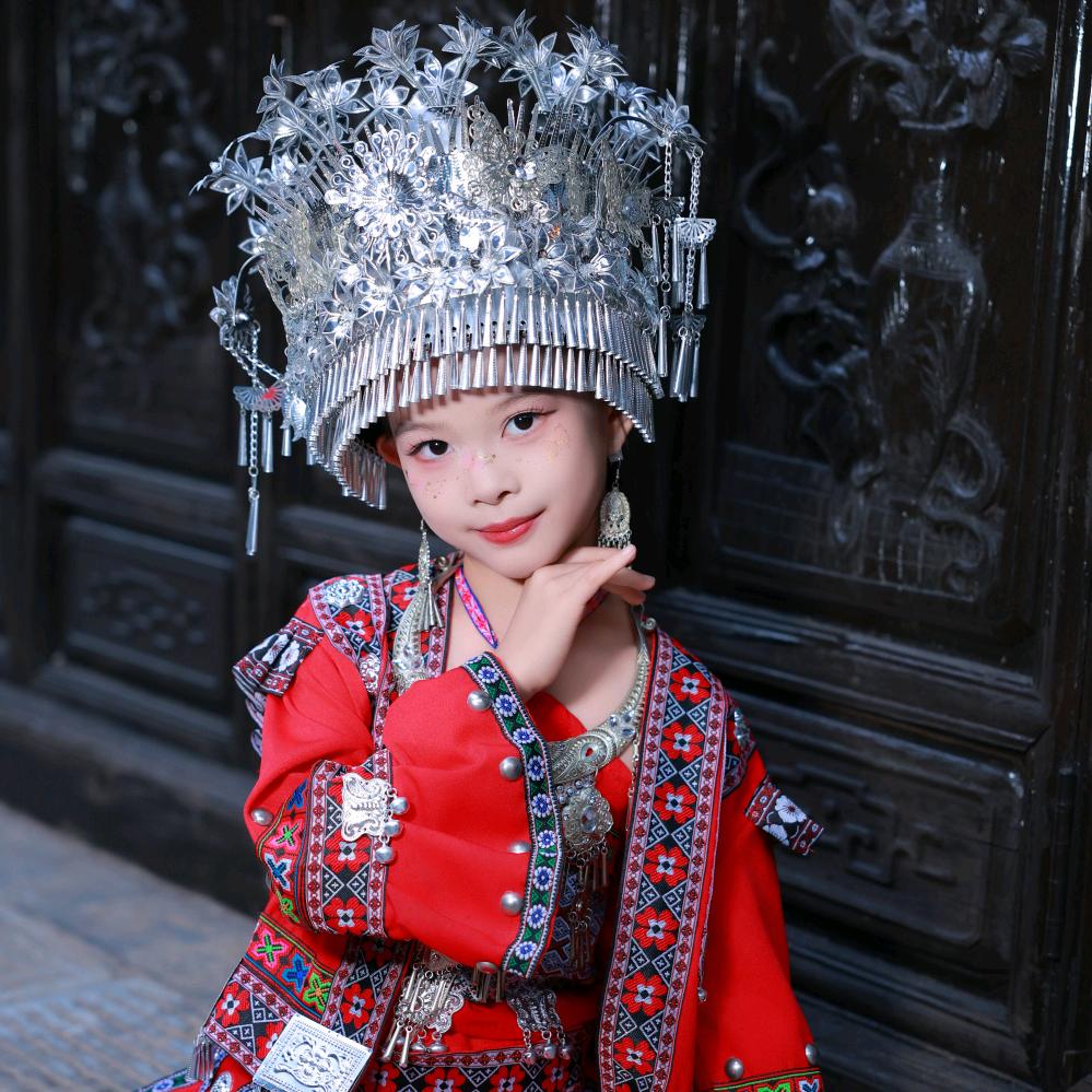 张丁文