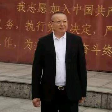 关注教练，学车不迷路，