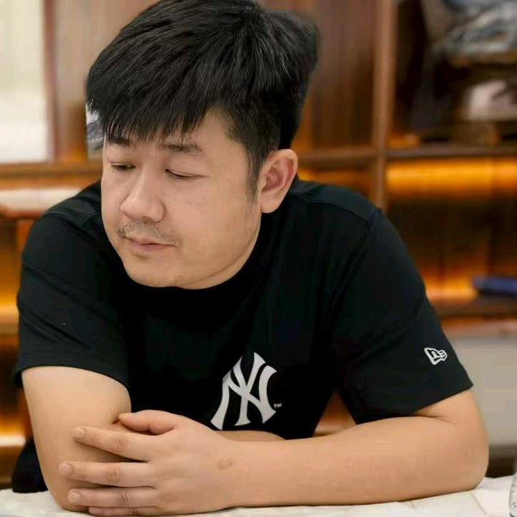 逐浪1号(精造火箭神龙、供应灯具照明)