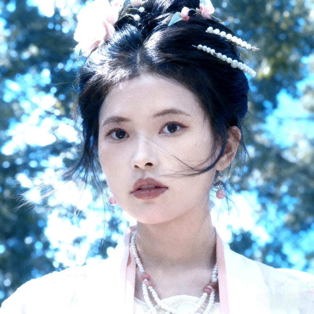 爱摸鱼小哑