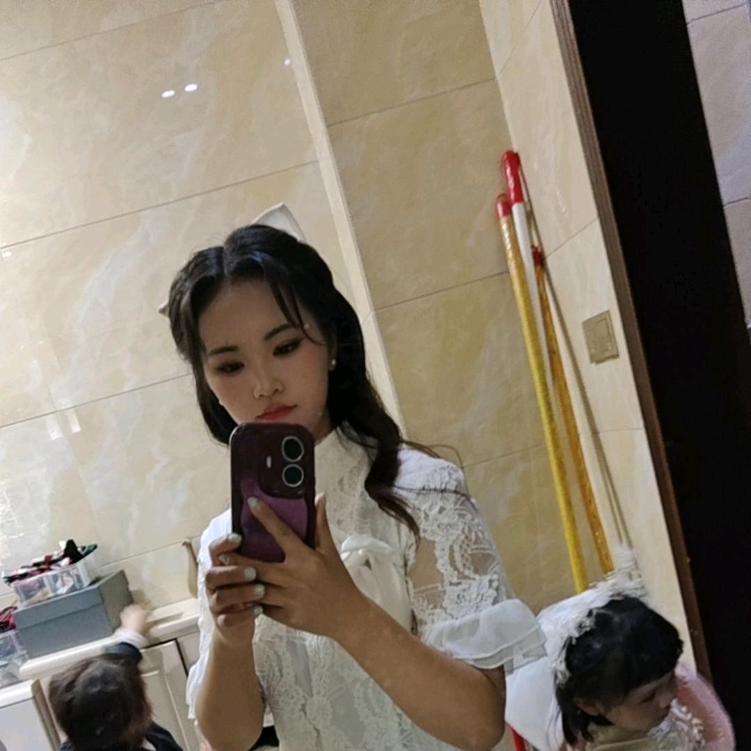 @来点糖🍬