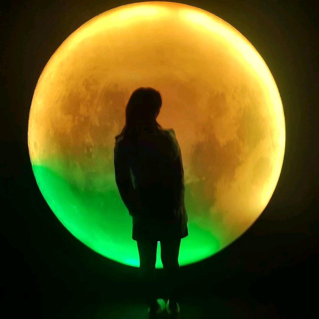 15🌗15
