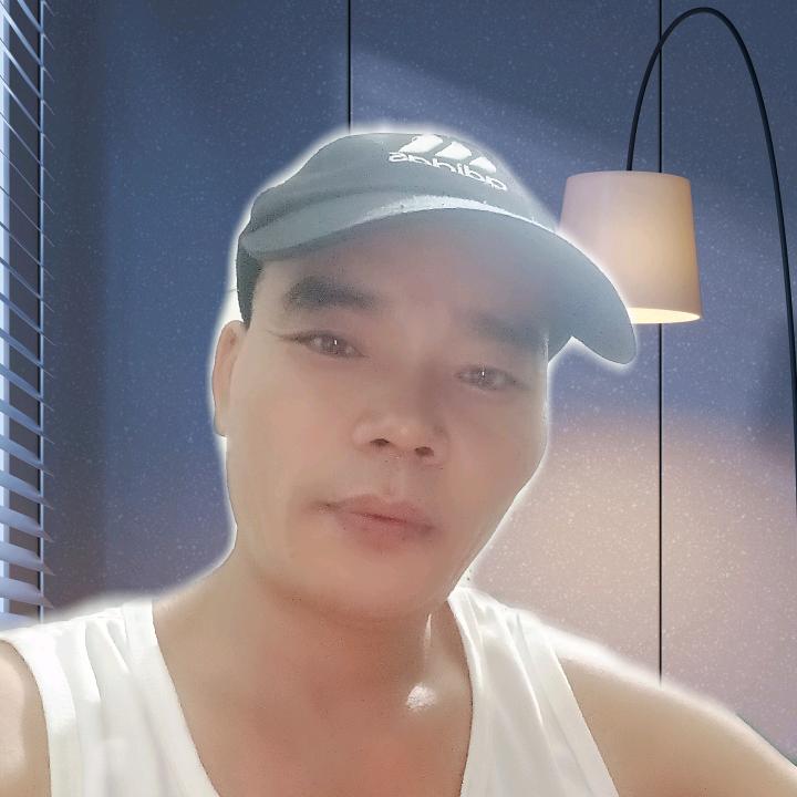老刘爱唱歌