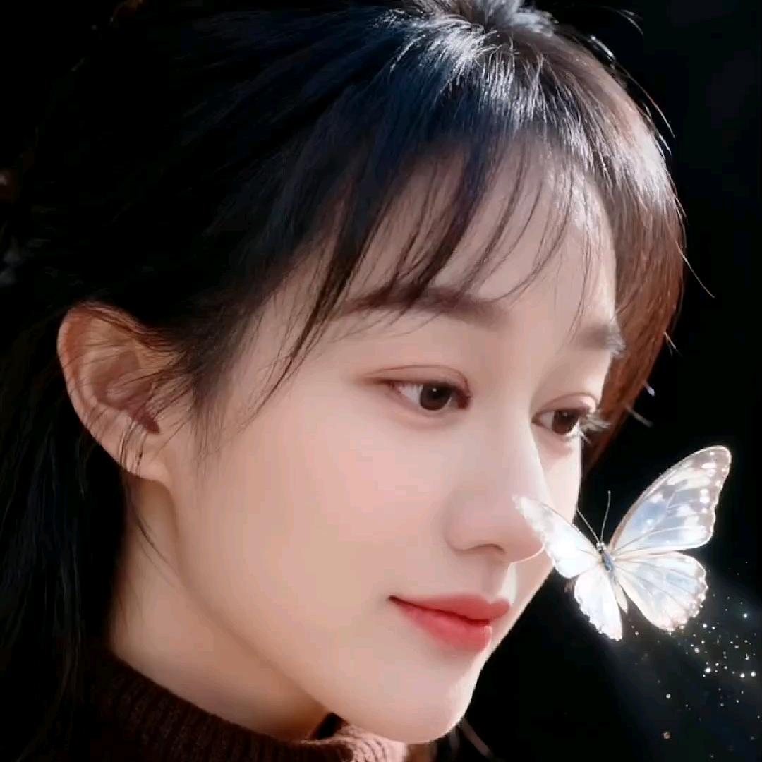 (ღ♡‿♡ღ)随心快乐^ω^
