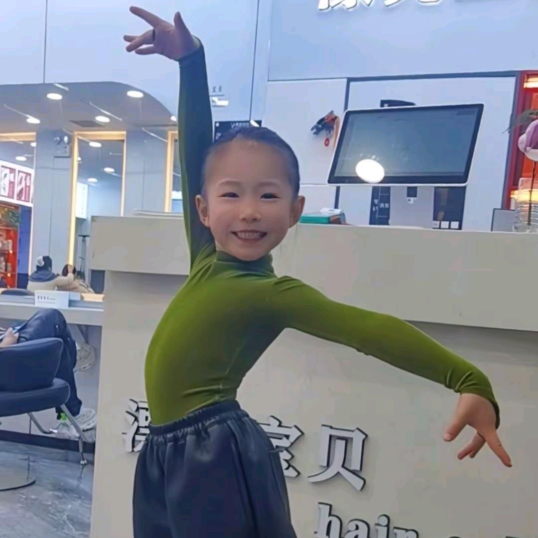 樾樾呀～