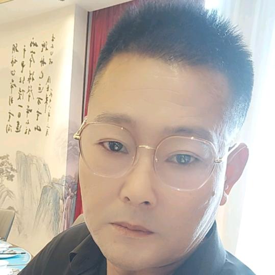 刘年誓随