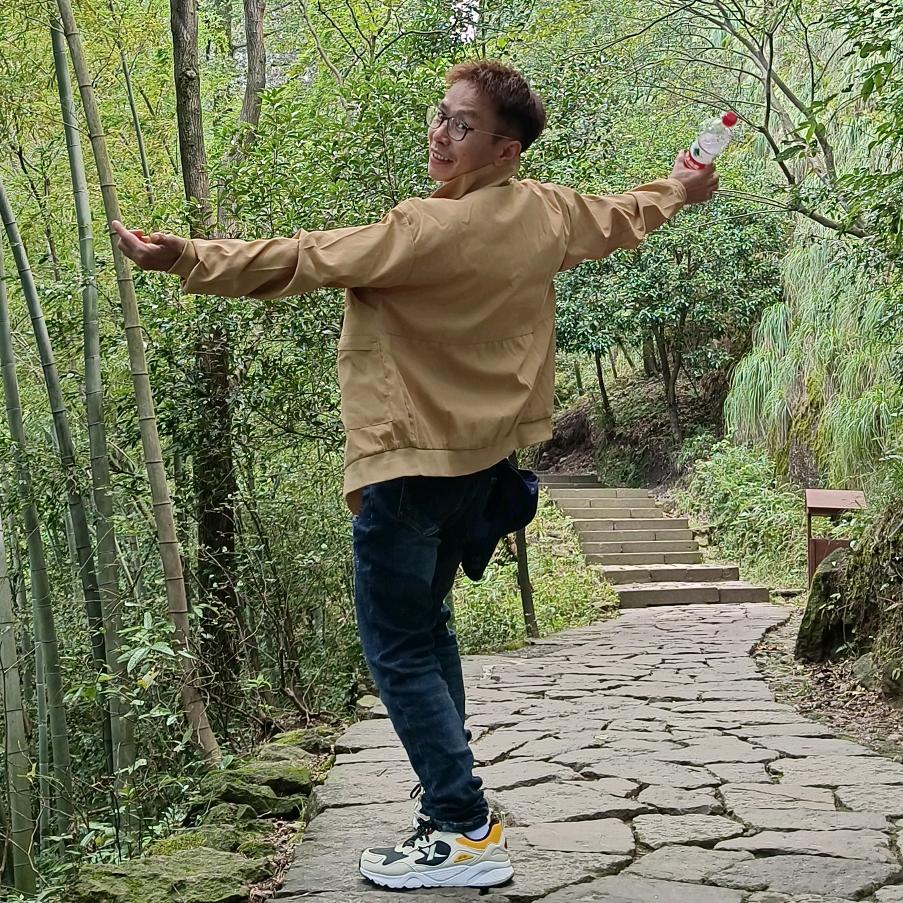 @波哥