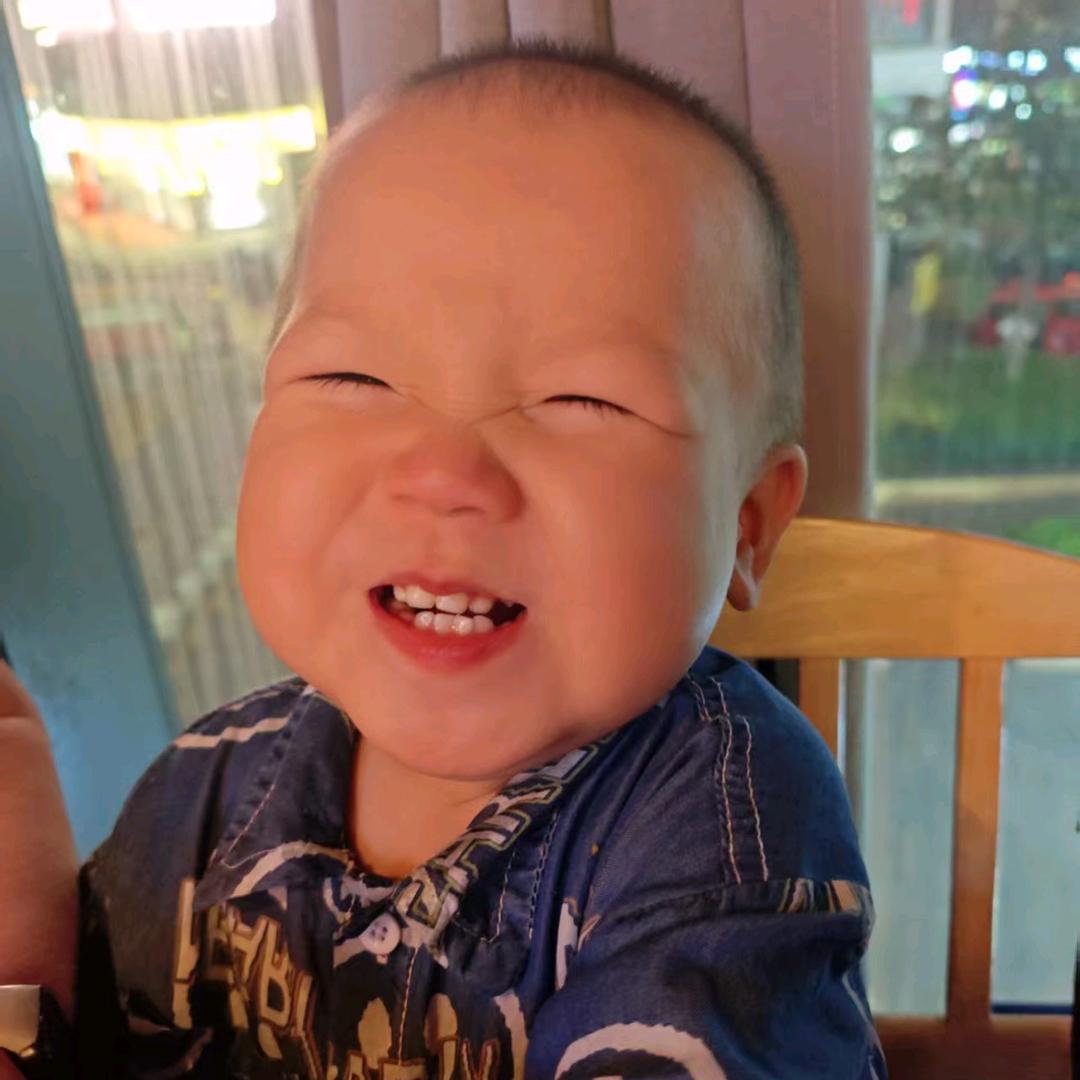 母乳引导者刘姐