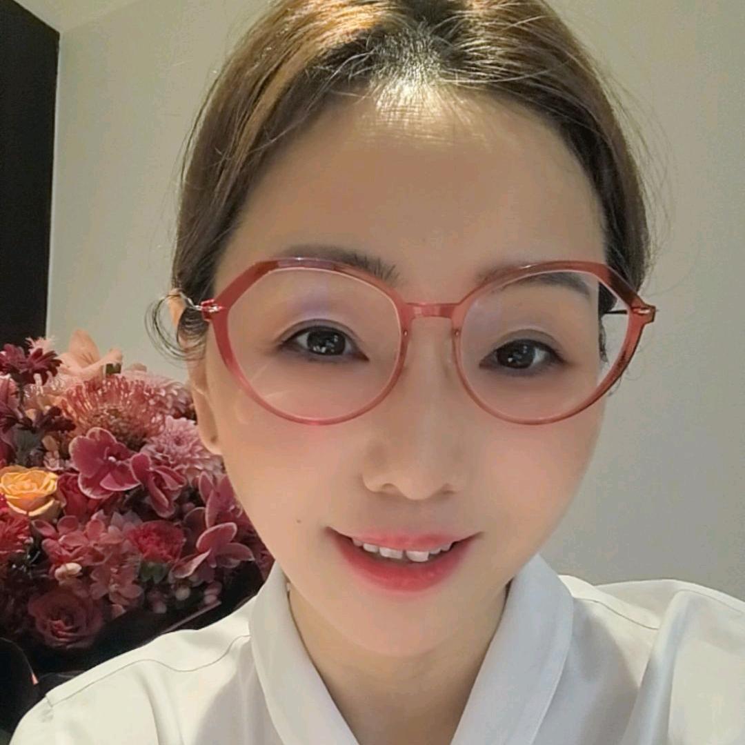 白雪公主~~铃心导师