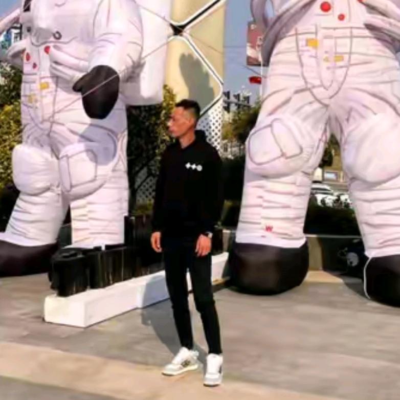 孔雀鱼。（宁哥）