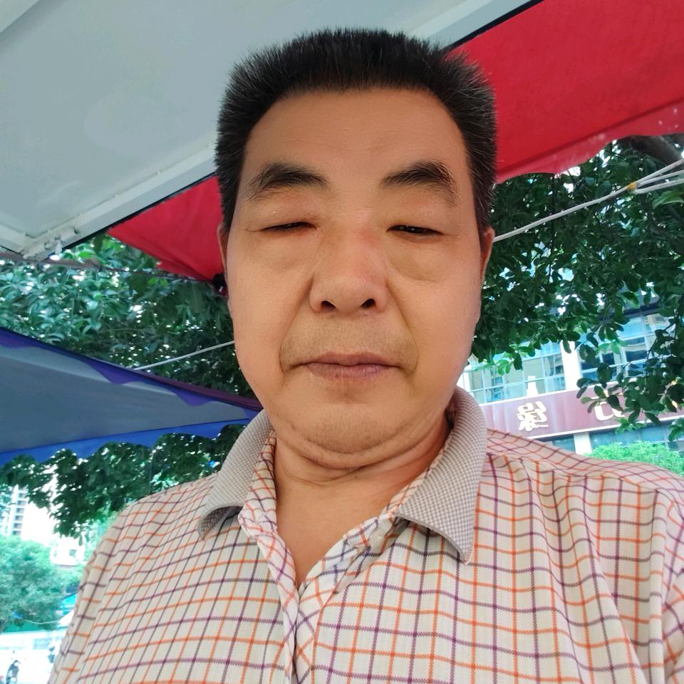 《兰兴江》卖鸡爪的兰哥！