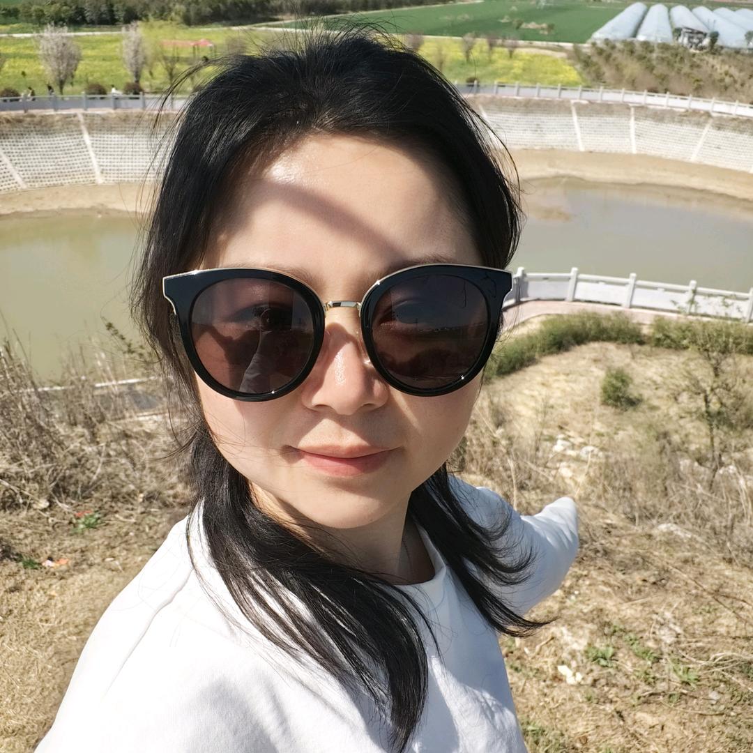 宝视达眼镜大周店周丽