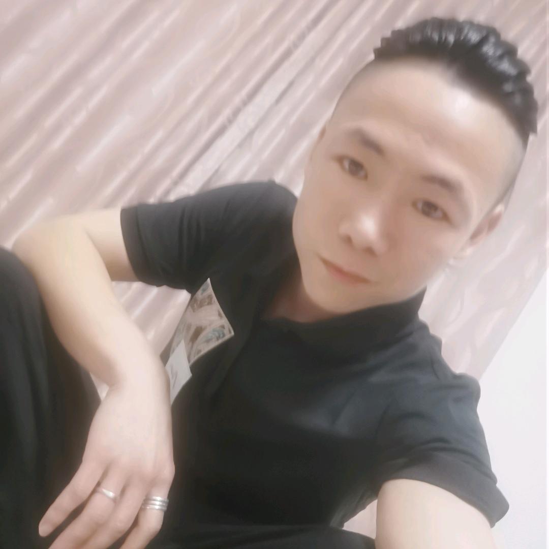 🍀专属护卫、隐修