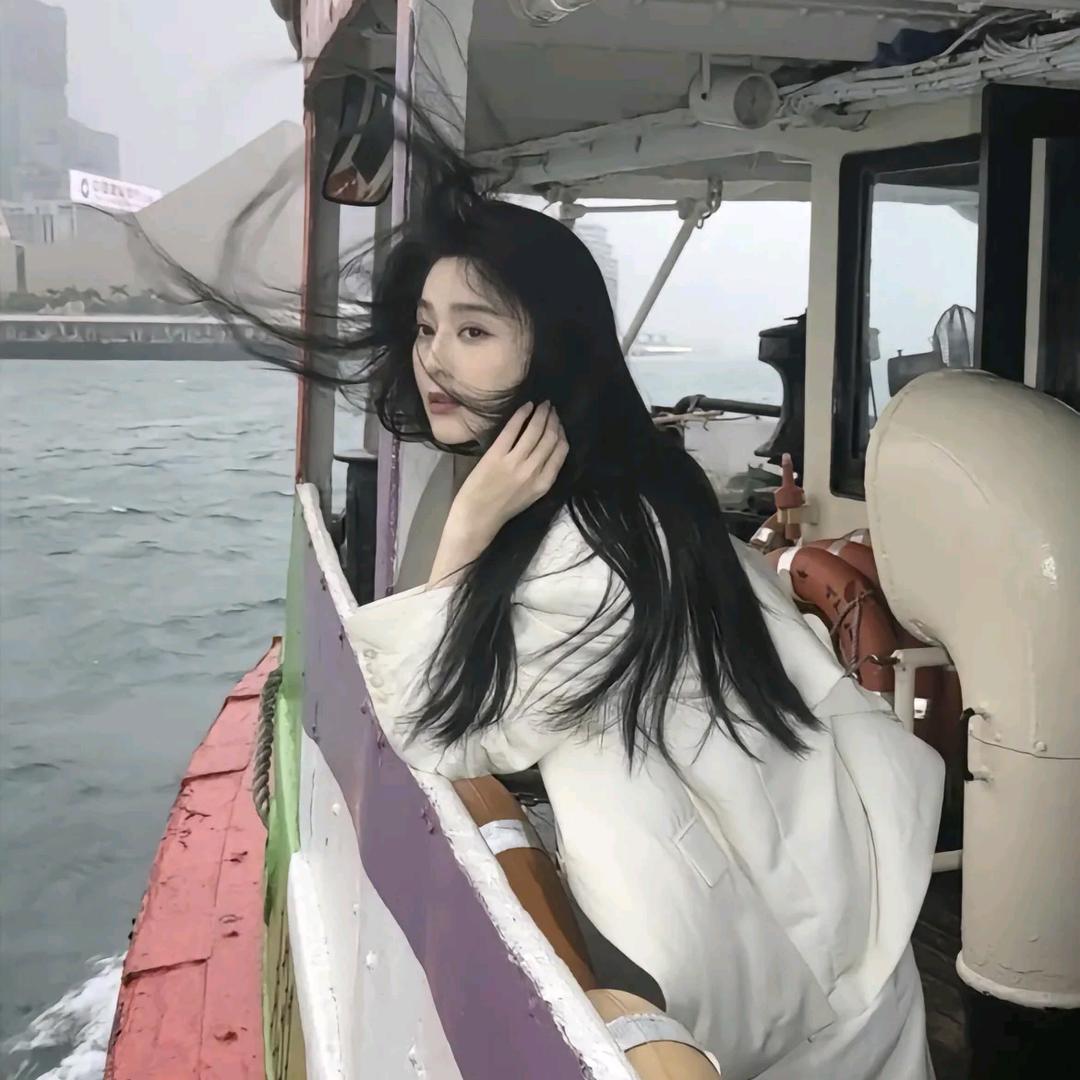 意珂玩泥