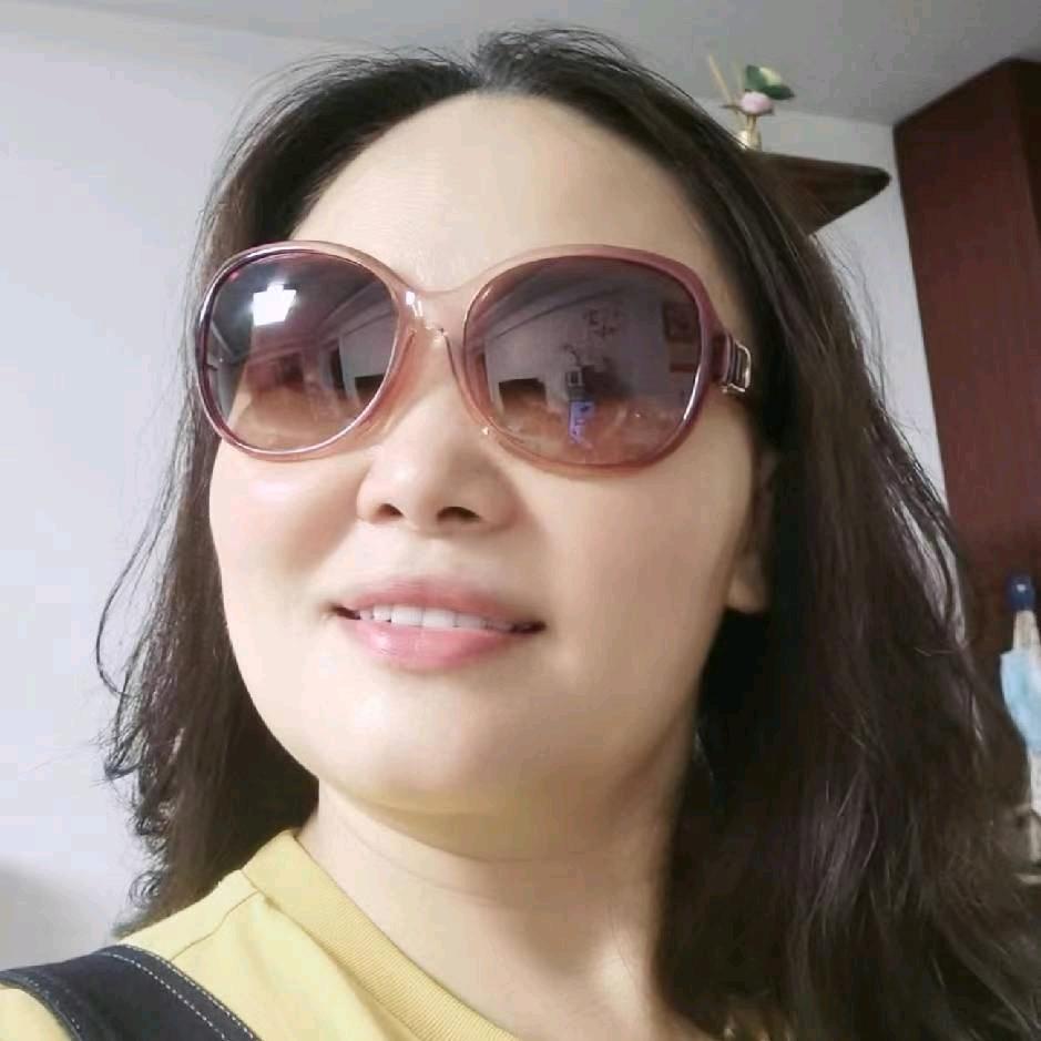 贝果一姐（15:10开播号见主页）