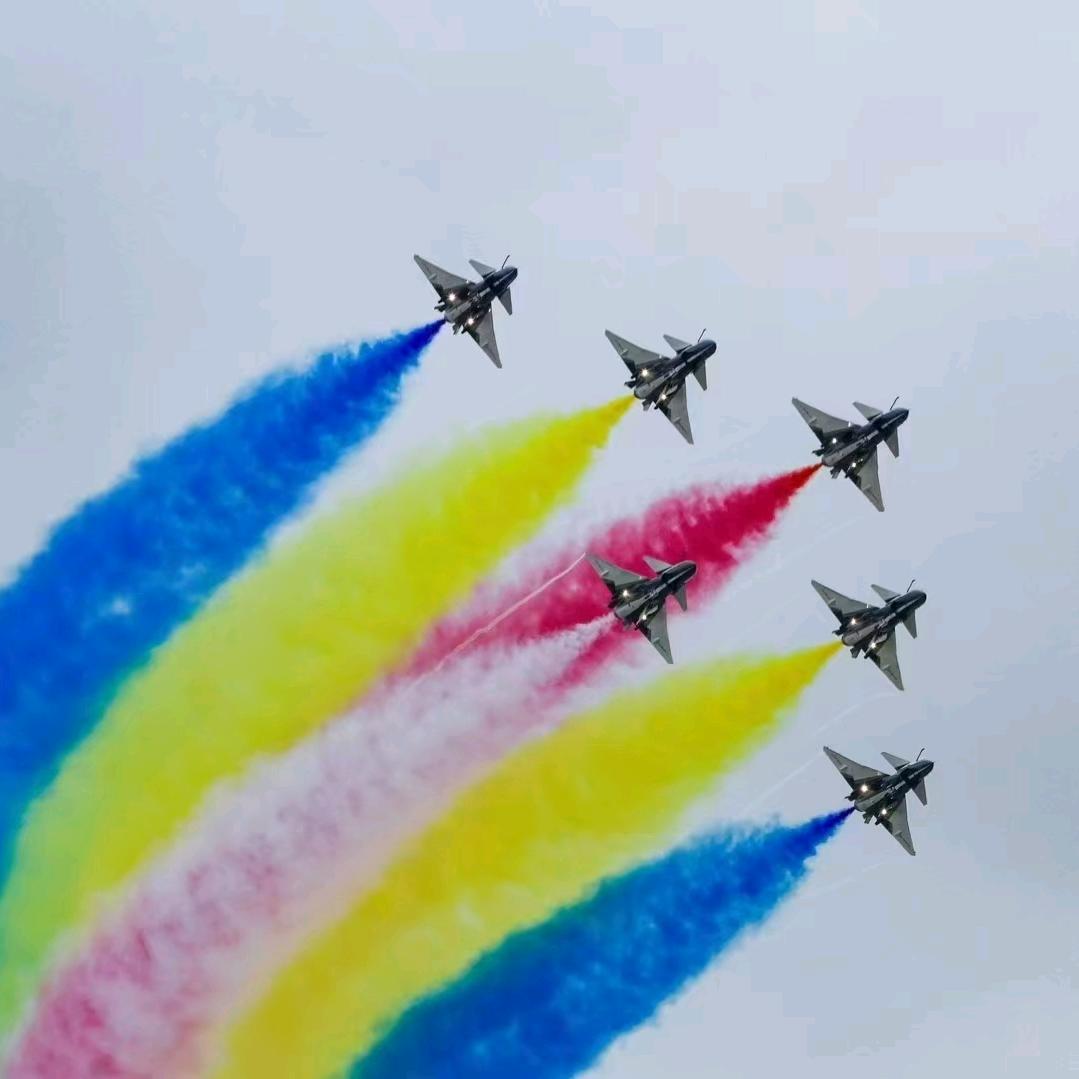 自恋的小男人丶