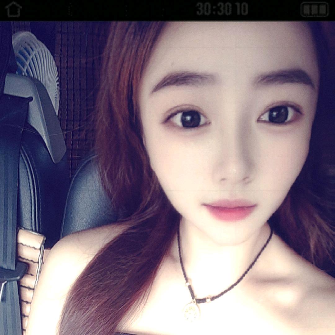 唱乐队的佳佳妹