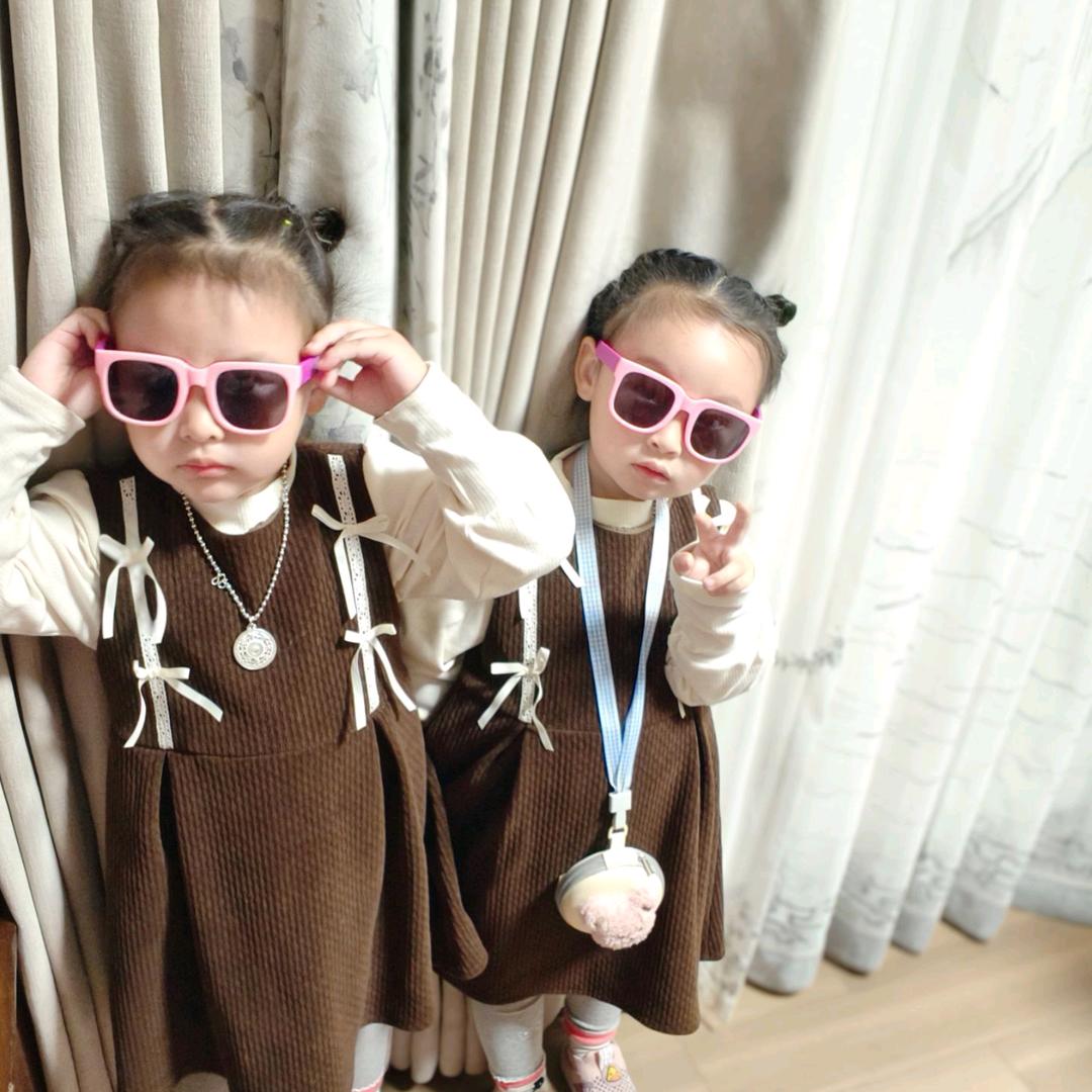 可可乐乐姐妹花