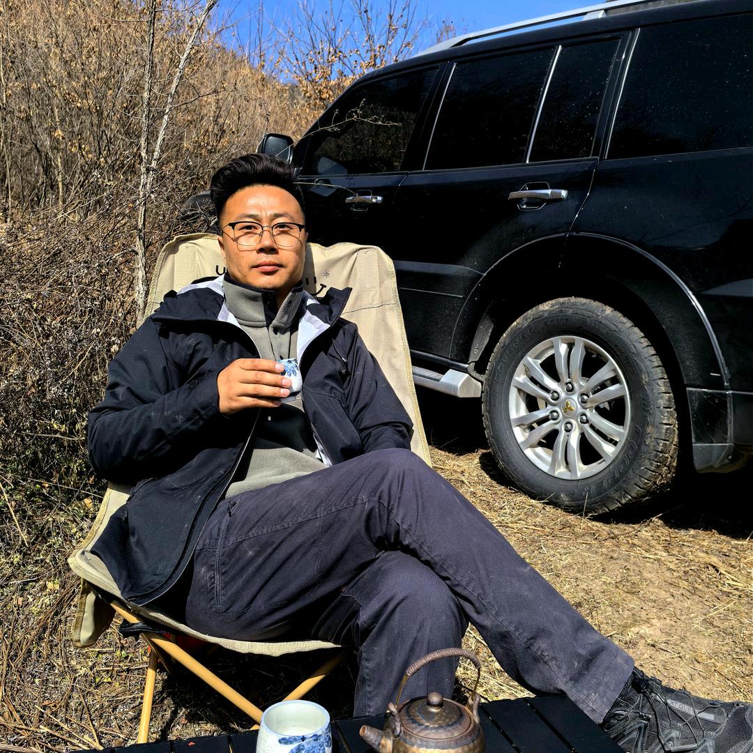 小黑世纪车城（专注面包车）