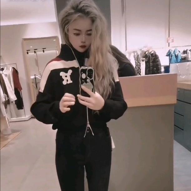 🔑小负婆～～～～