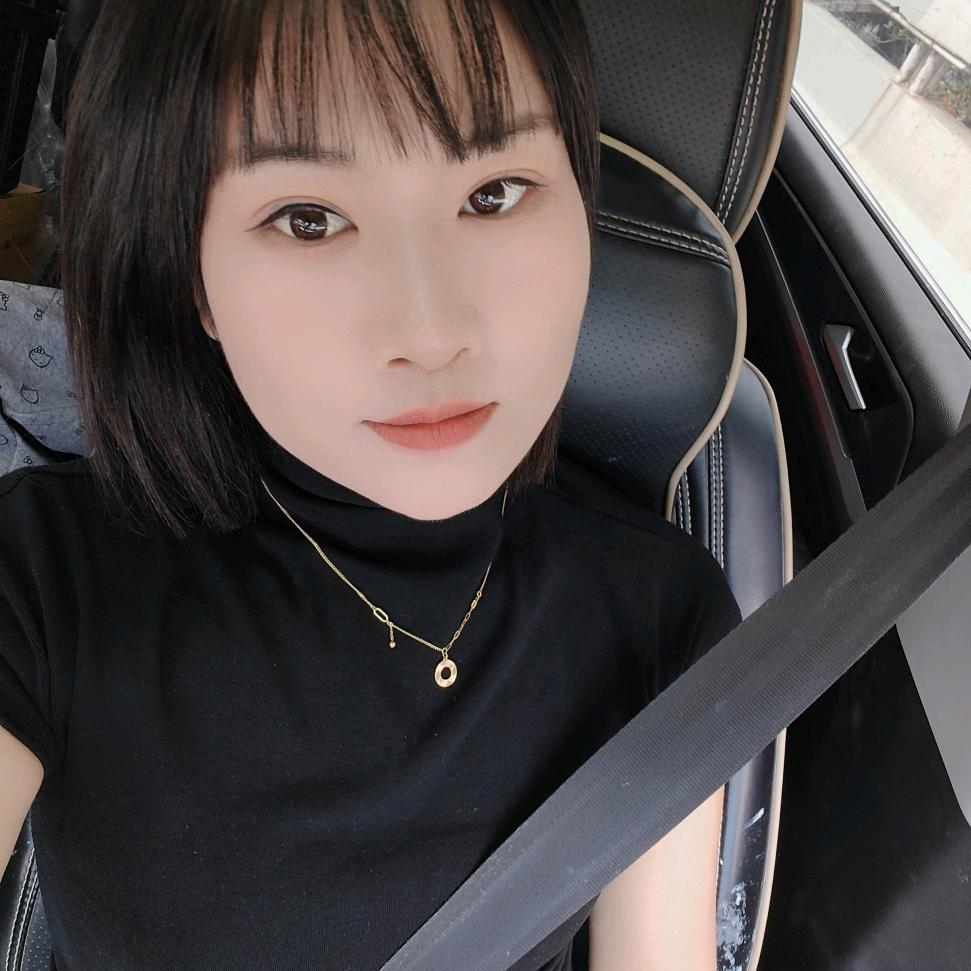 瓷砖美缝的小姐姐