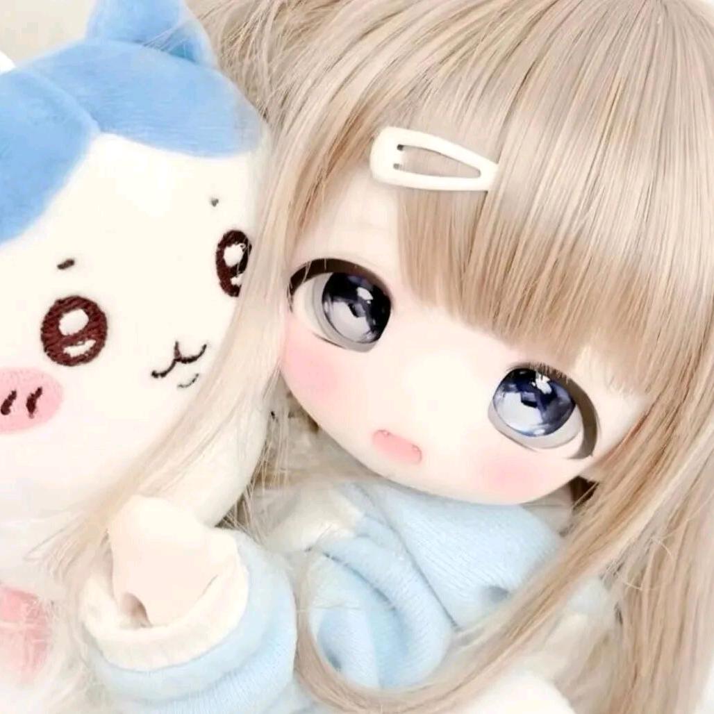 我也不太了解她