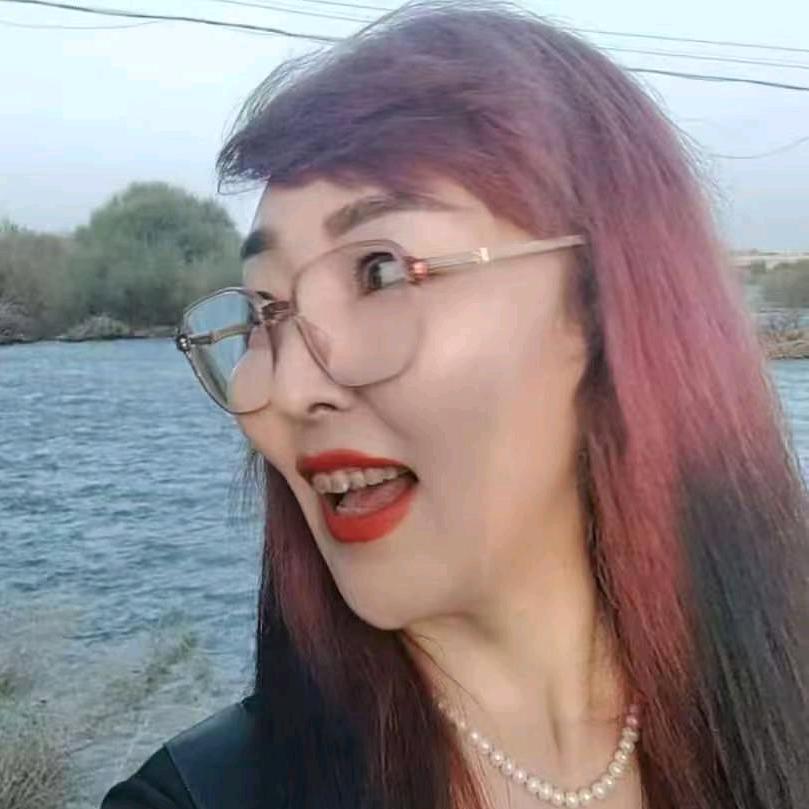 新疆黑牙妹