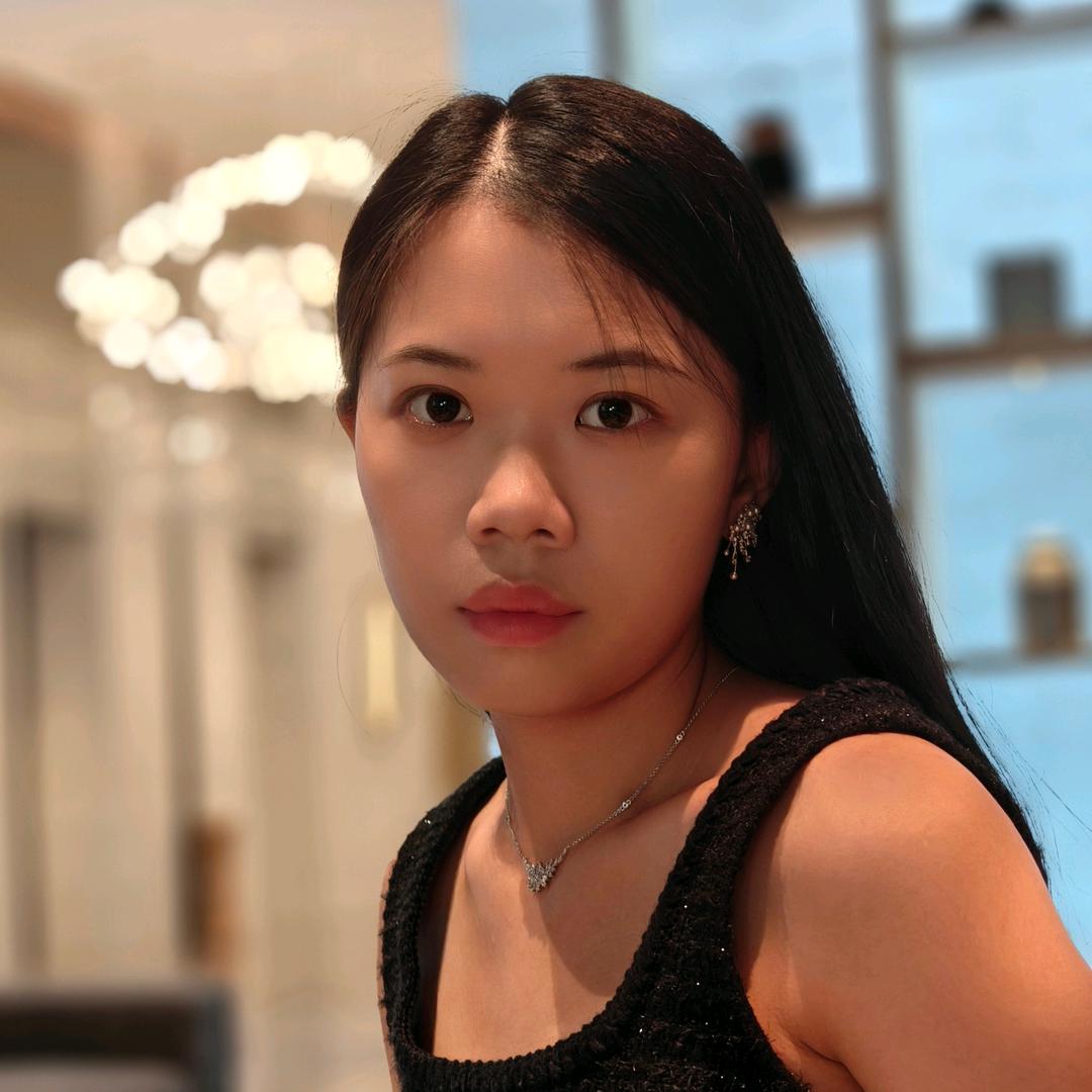 开M8的小师妹