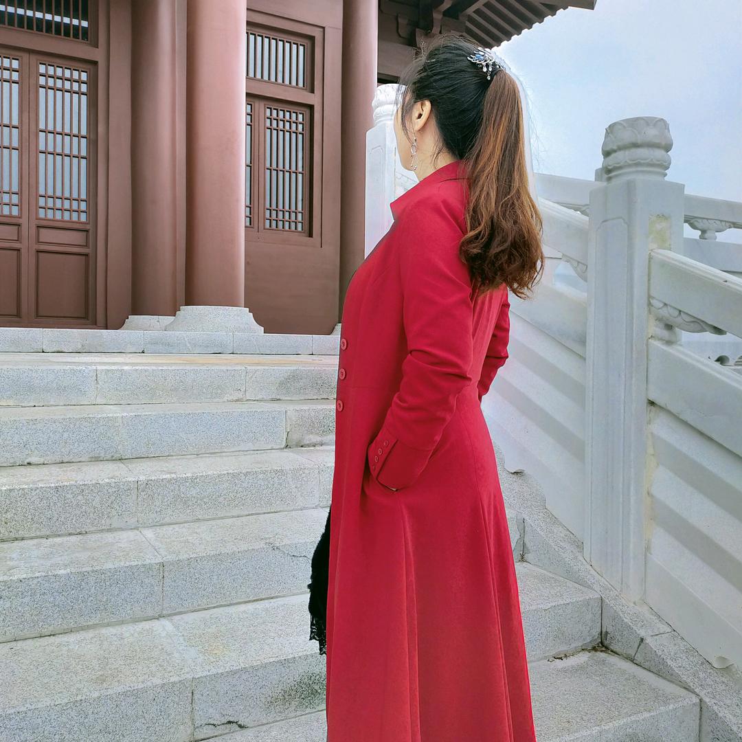 嘚瑟的乌云(商品橱窗，直播挂货)