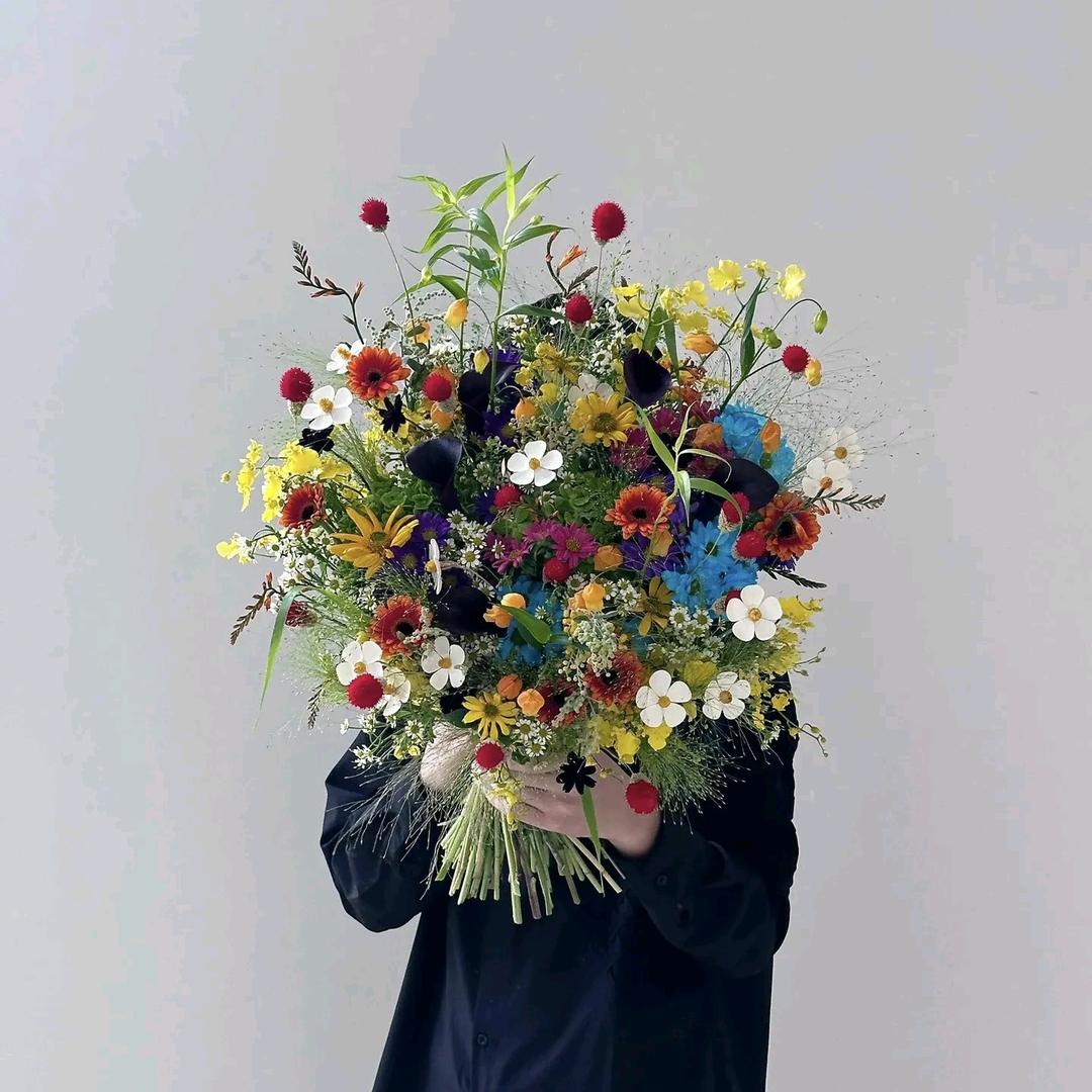 花花(ʘᴗʘ✿)