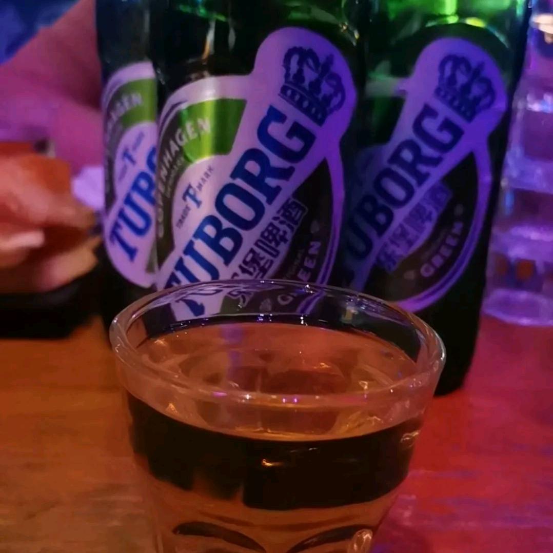 孤独和烈酒