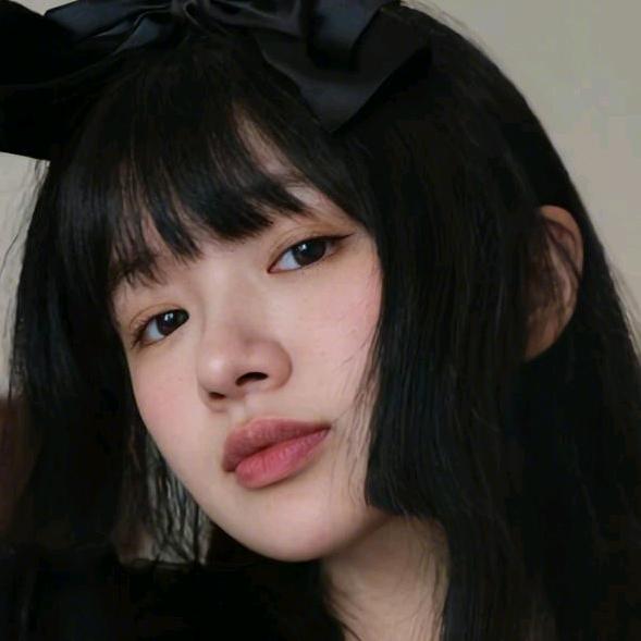 遥小妞。