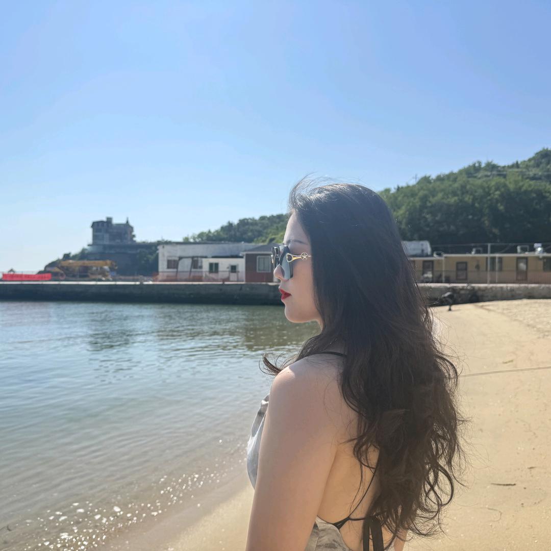 婷婷 🍀