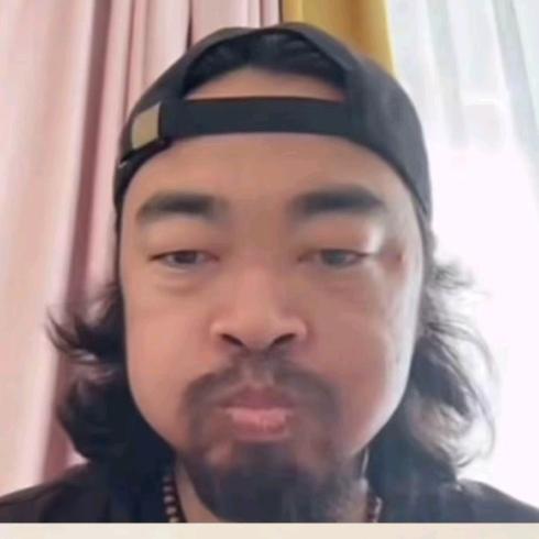 八辈贫农不消费