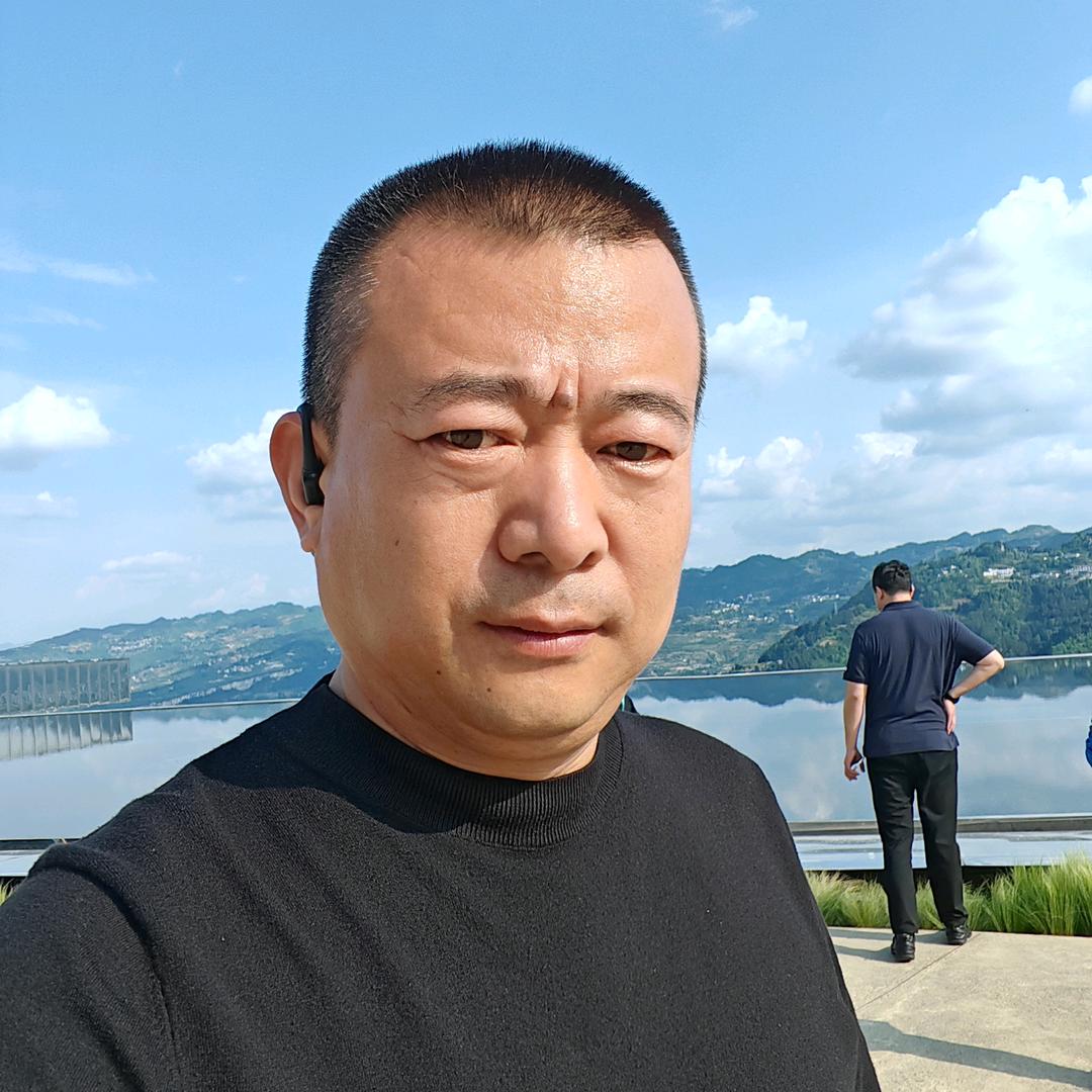 滑县美人痣酒哥