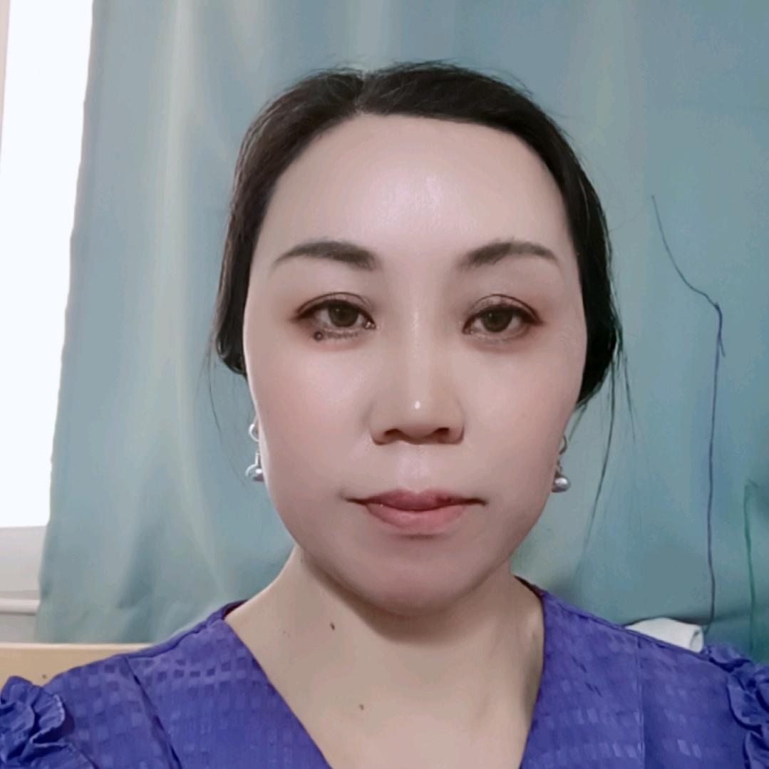 詹玉，生活苦，自己加点糖