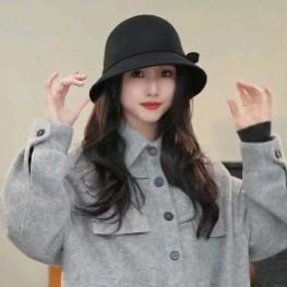 小乖逃&西西每日穿搭